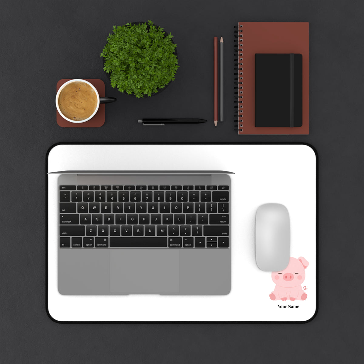 Heo Mập (Chubby Pig) Desk Mat